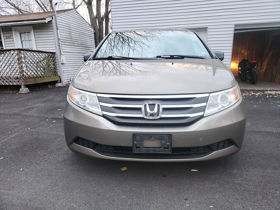 2013 Honda Odyssey for sale at B&J AUTO SALES in Rensselaer, NY