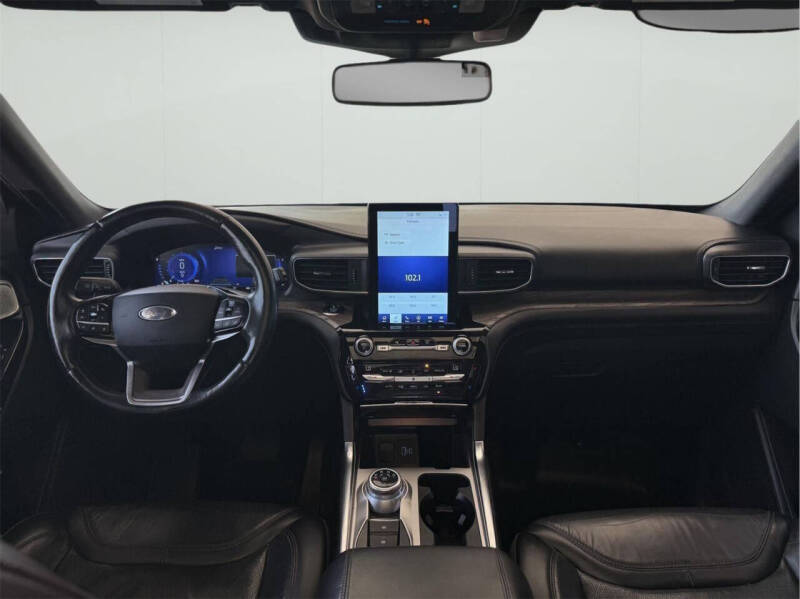 2021 Ford Explorer Platinum