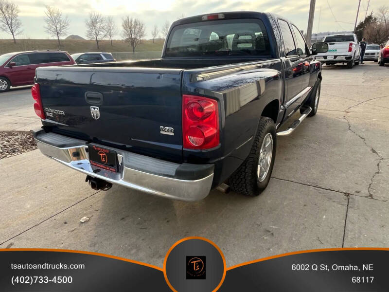 2005 Dodge Dakota SLT