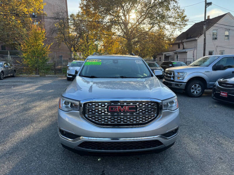 2019 GMC Acadia Denali