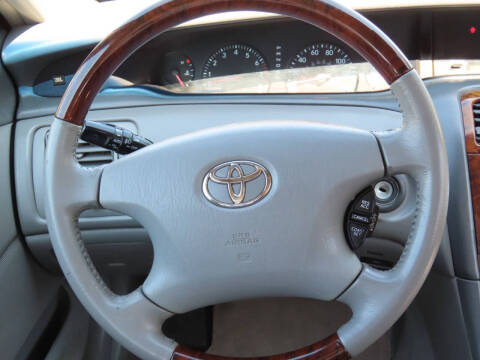 2004 Toyota Avalon XL