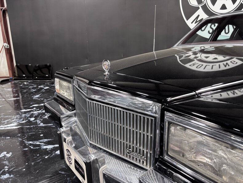 1990 Cadillac Brougham