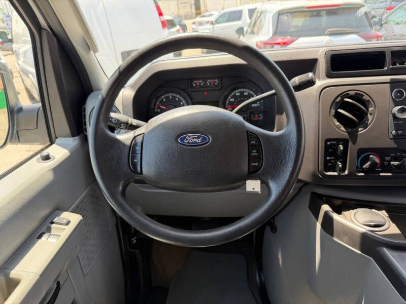 2011 Ford E-Series