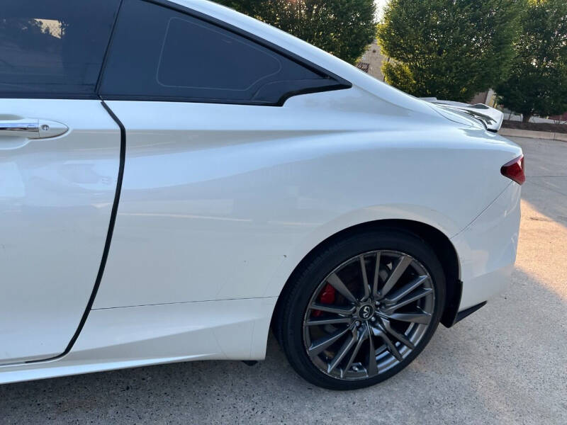 2017 Infiniti Q60 Red Sport 400