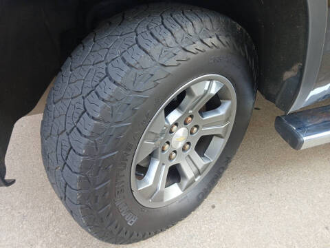 2015 Chevrolet Suburban LT