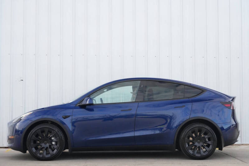 2023 Tesla Model Y Long Range