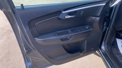 2010 Chevrolet Traverse LT