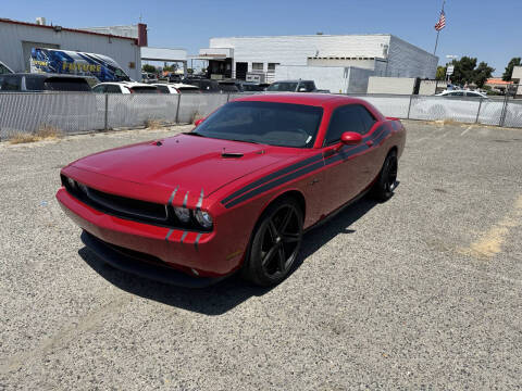 2012 Dodge Challenger R/T Plus