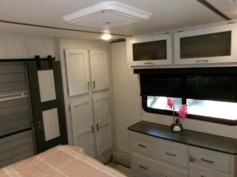 2022 Keystone RV Sprinter 3570LFT