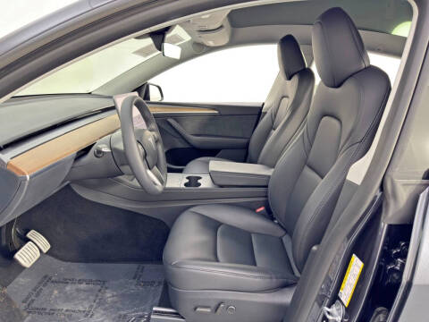 2024 Tesla Model Y Performance