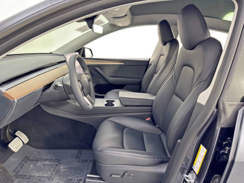 2024 Tesla Model Y Performance