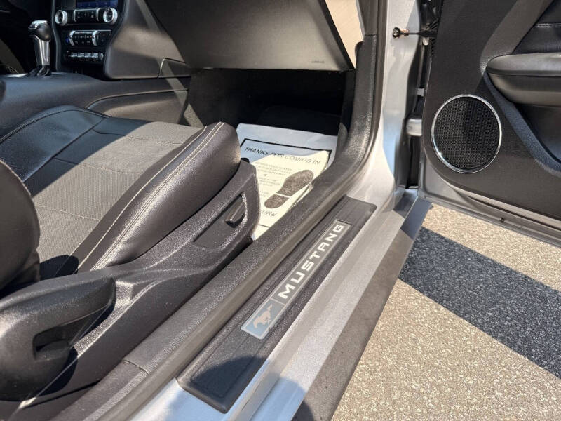 2020 Ford Mustang EcoBoost Premium