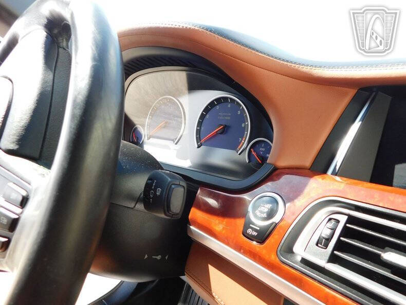 2013 BMW 7 Series