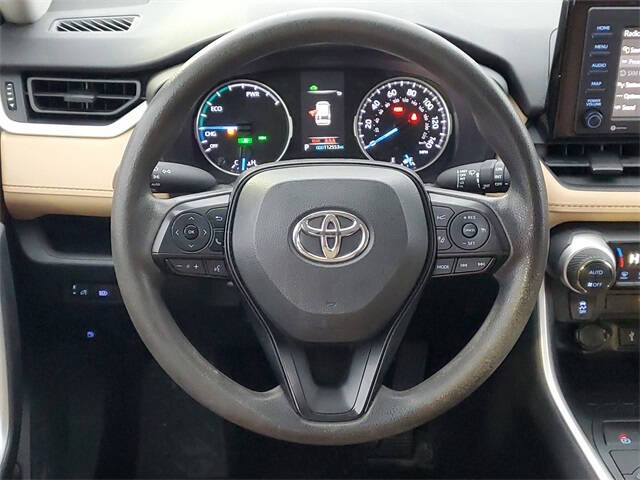 2022 Toyota RAV4 Hybrid XLE