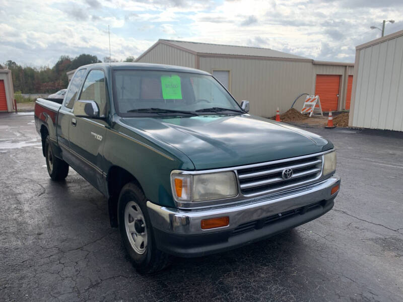 1997 Toyota T100 DX photo 2