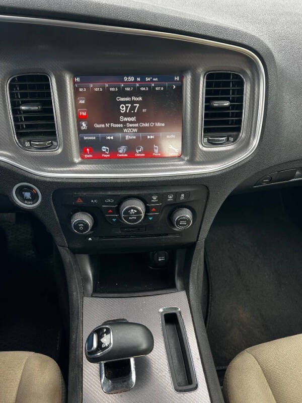 2013 Dodge Charger SXT