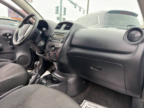 2016 Nissan Versa 1.6 S