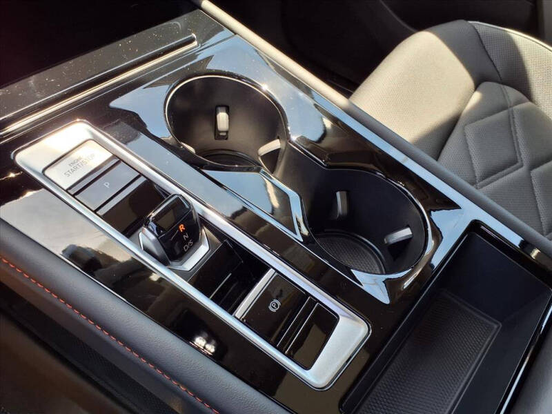 2025 Volkswagen Atlas Peak Edition 4Motion