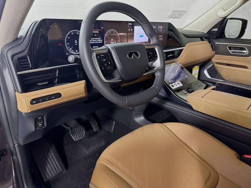 2026 Infiniti QX80 Luxe