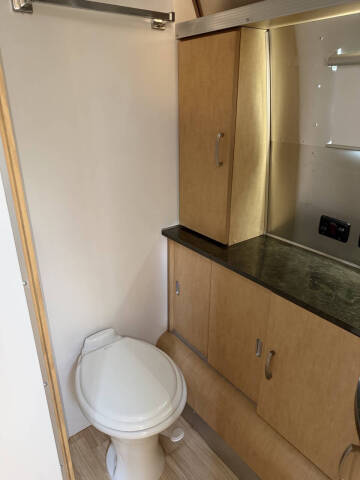 2016 Airstream 25FB