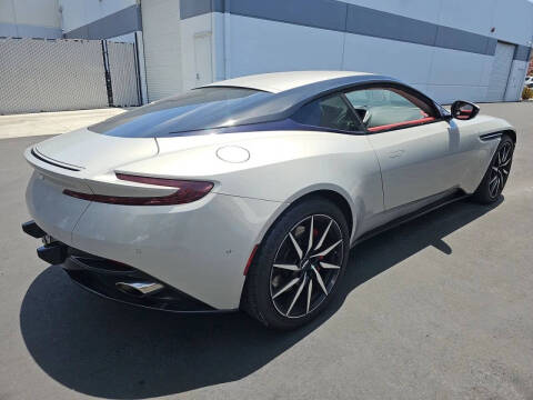 2017 Aston Martin DB11