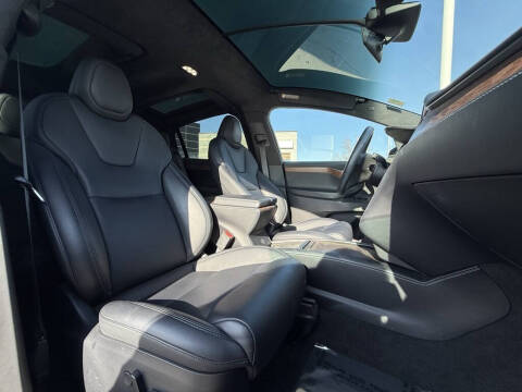 2020 Tesla Model X Long Range