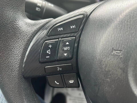 2015 Mazda MAZDA3 i Sport