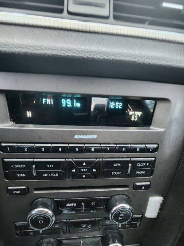 2011 Ford Mustang GT Premium