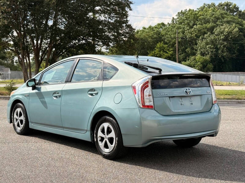2015 Toyota Prius Two