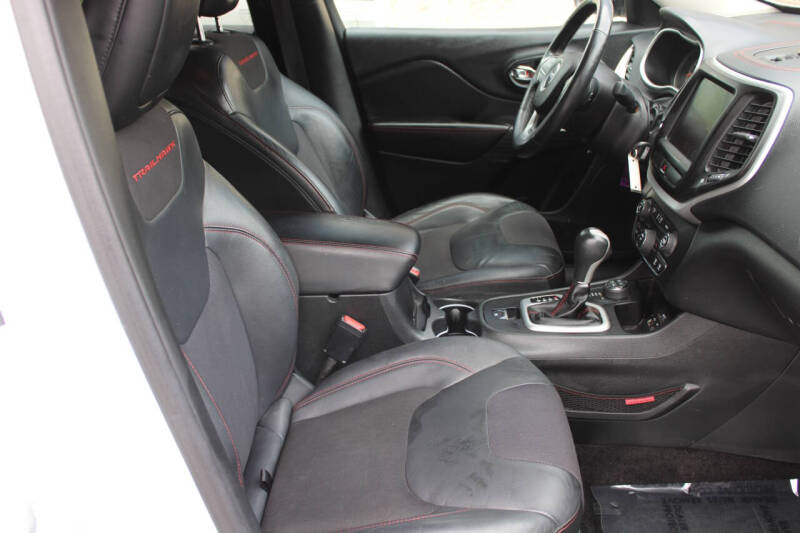 2015 Jeep Cherokee Trailhawk