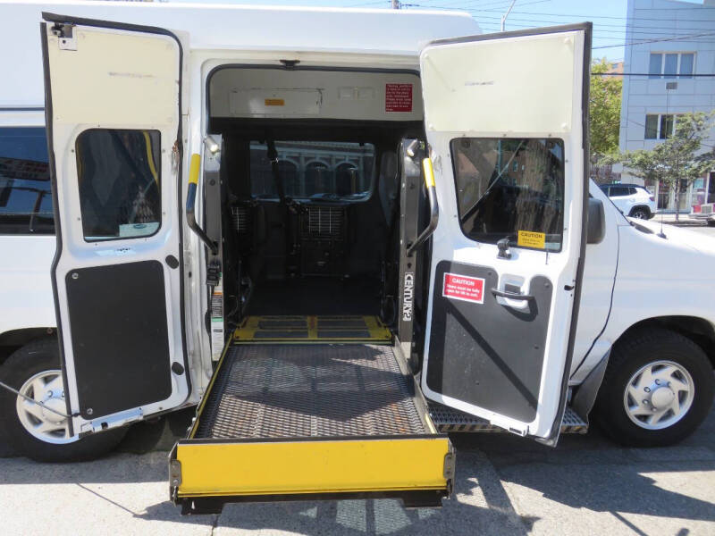 2013 Ford E-Series E-250