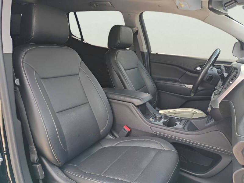 2020 GMC Acadia SLT