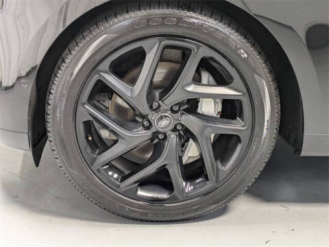 2024 Land Rover Range Rover Sport P360 SE