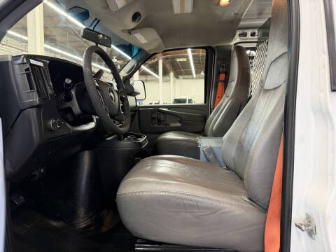 2015 GMC Savana 2500