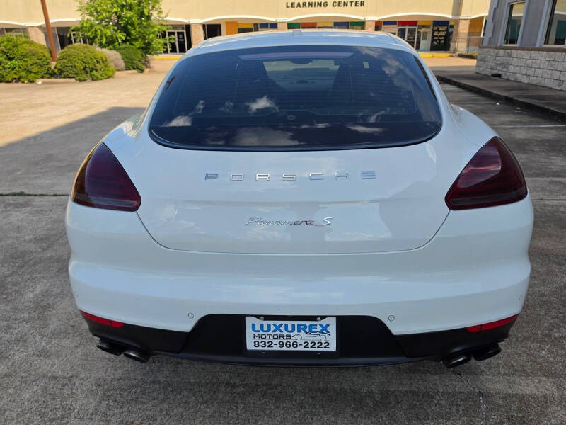 2014 Porsche Panamera S