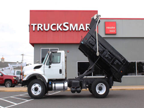 2016 International WorkStar 7400