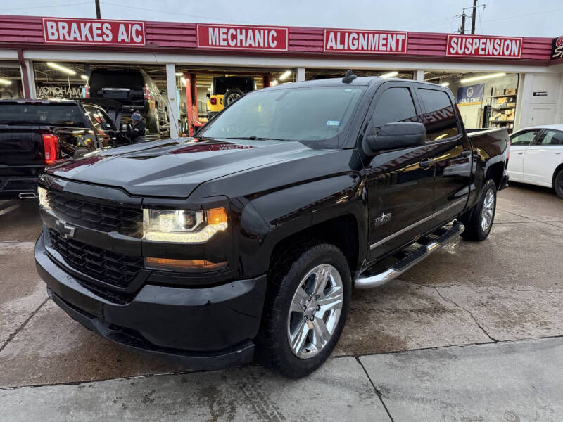 2018 Chevrolet Silverado 1500 Custom