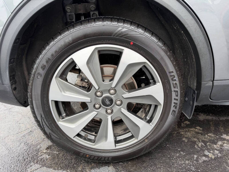 2024 Ford Escape Platinum