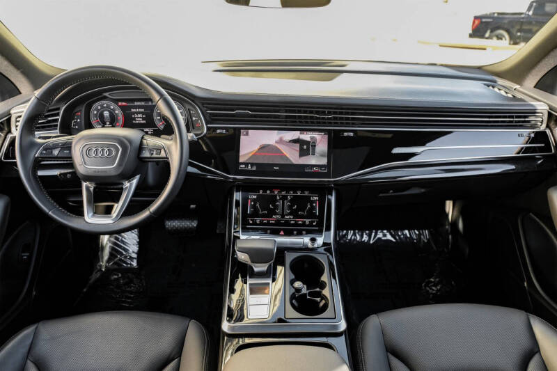 2019 Audi Q8 quattro Prestige 55 TFSI