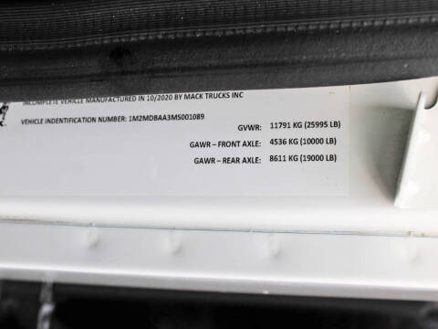 2021 Mack MD6