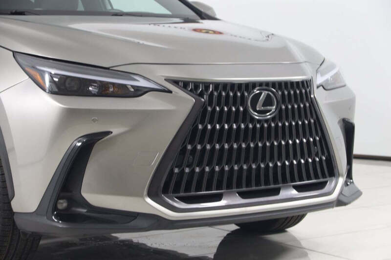 2022 Lexus NX 350h Premium