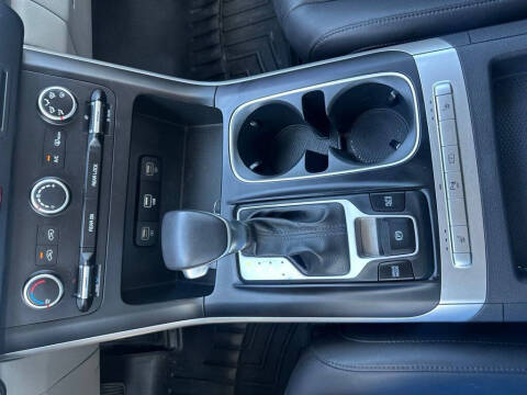 2024 Kia Carnival