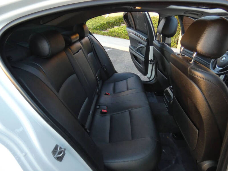 2015 BMW 5 Series 535i