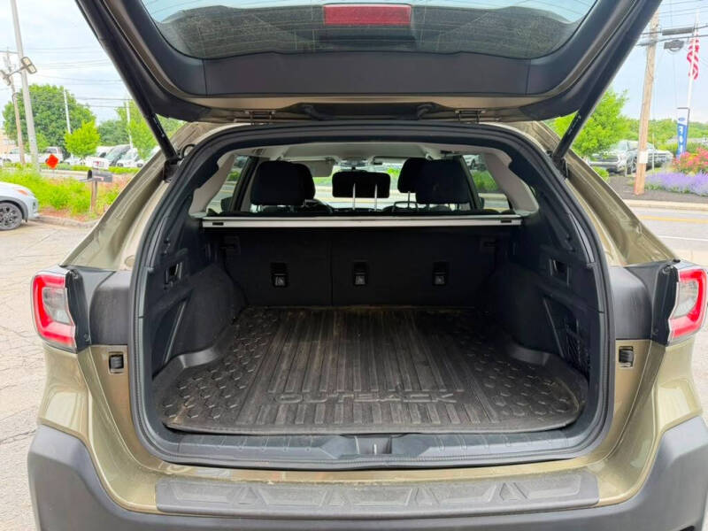 2024 Subaru Outback Premium