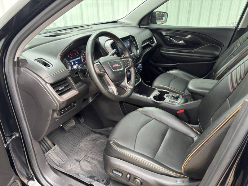 2024 GMC Terrain AT4