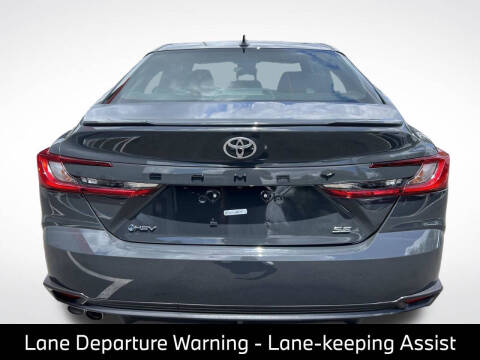 2025 Toyota Camry SE
