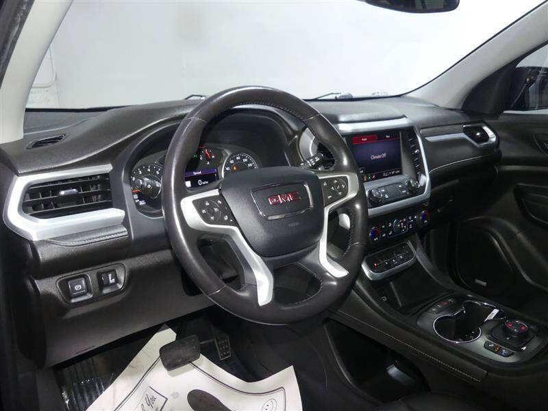 2021 GMC Acadia SLT