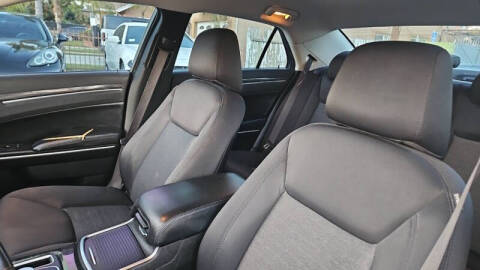 2019 Chrysler 300 Touring