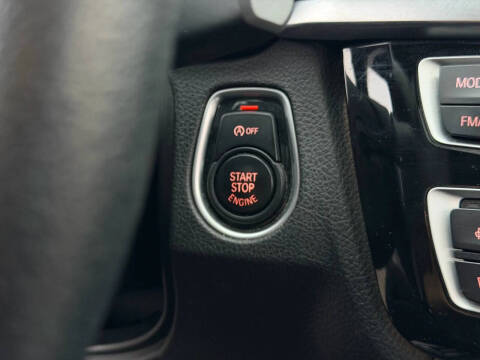 2018 BMW 3 Series 330i xDrive