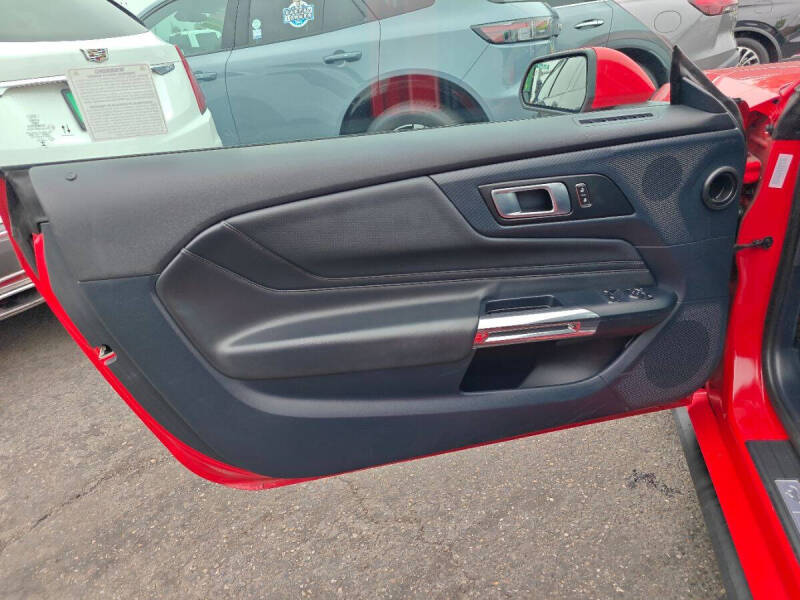 2024 Ford Mustang EcoBoost Premium